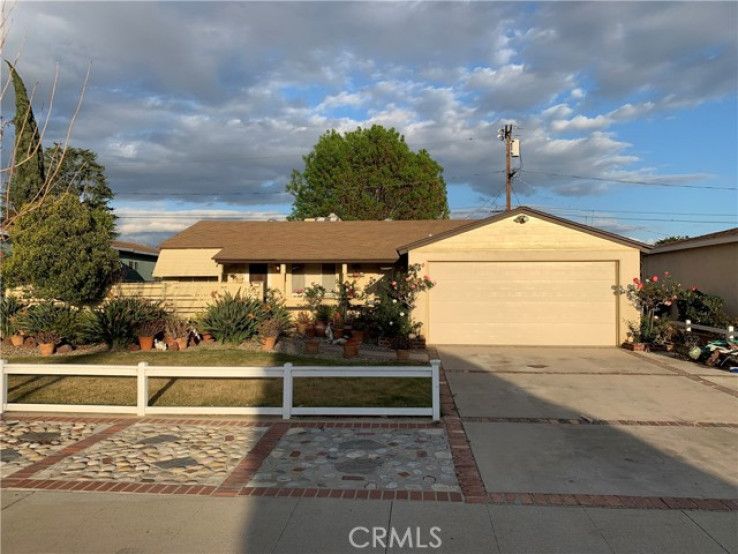 Residential Home in Panorama City