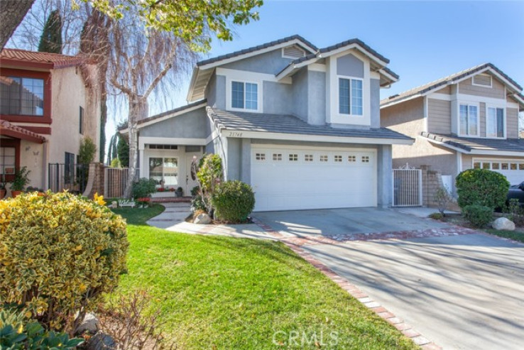 Residential Home in Bouquet Canyon