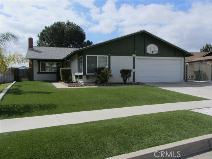 4 Bed Home for Sale in Highland, California