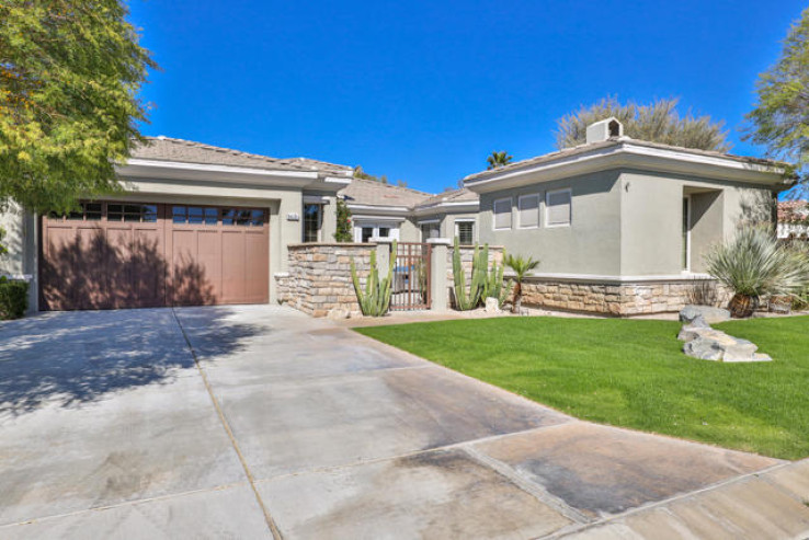 3 Bed Home for Sale in Palm Desert, California