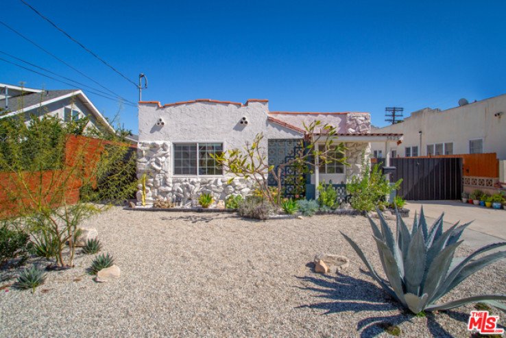 3 Bed Home for Sale in Los Angeles, California
