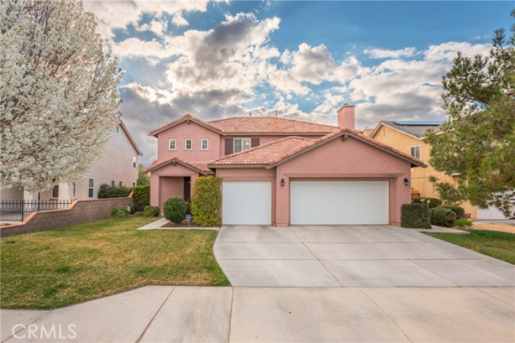 4 Bed Home for Sale in Lancaster, California