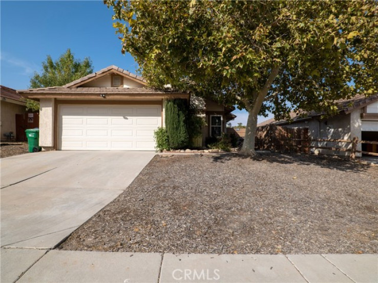 3 Bed Home for Sale in Palmdale, California