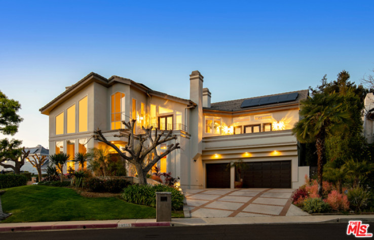 5 Bed Home for Sale in Pacific Palisades, California