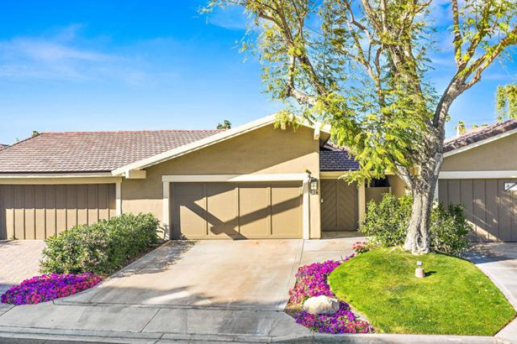 2 Bed Home for Sale in Palm Desert, California