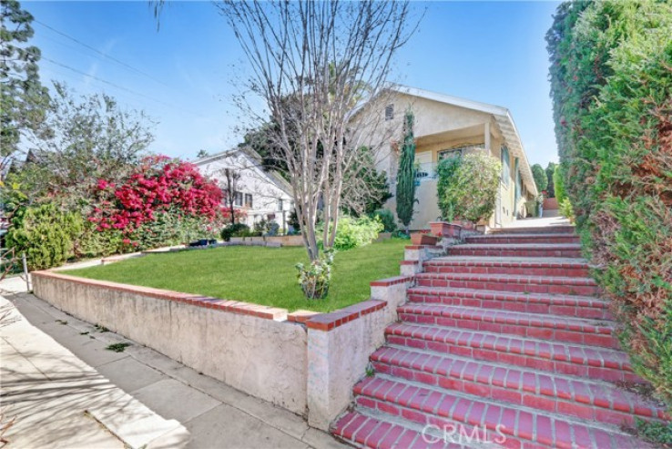  Income Home for Sale in Los Angeles, California