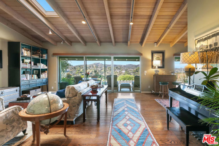 3 Bed Home for Sale in Sherman Oaks, California