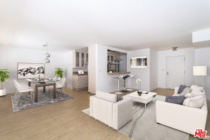 Residential Home in West Hollywood Vicinity
