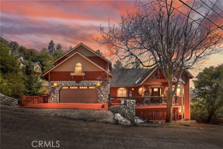 Residential Home in Arrowhead Woods