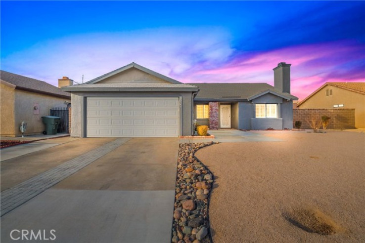 Residential Home in Rosamond