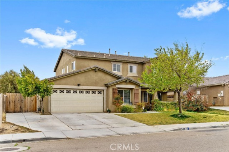 Residential Home in Victorville