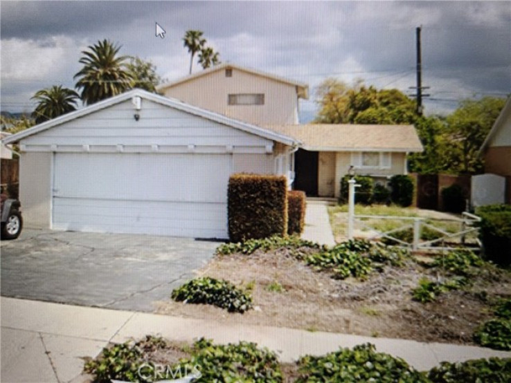 Residential Home in North Hollywood
