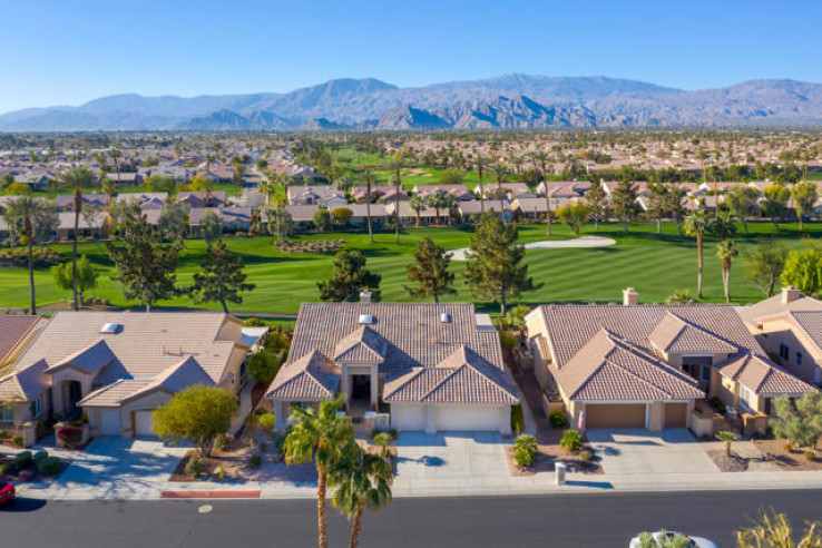 2 Bed Home for Sale in Palm Desert, California
