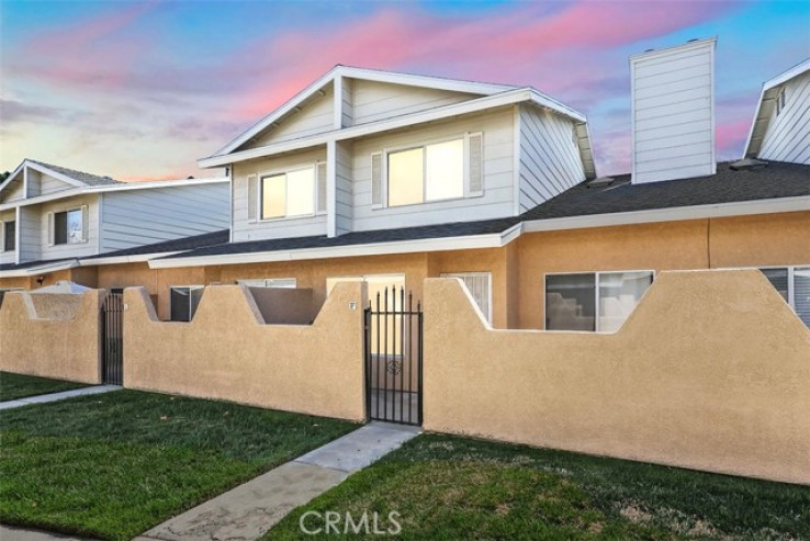 2 Bed Home for Sale in Palmdale, California