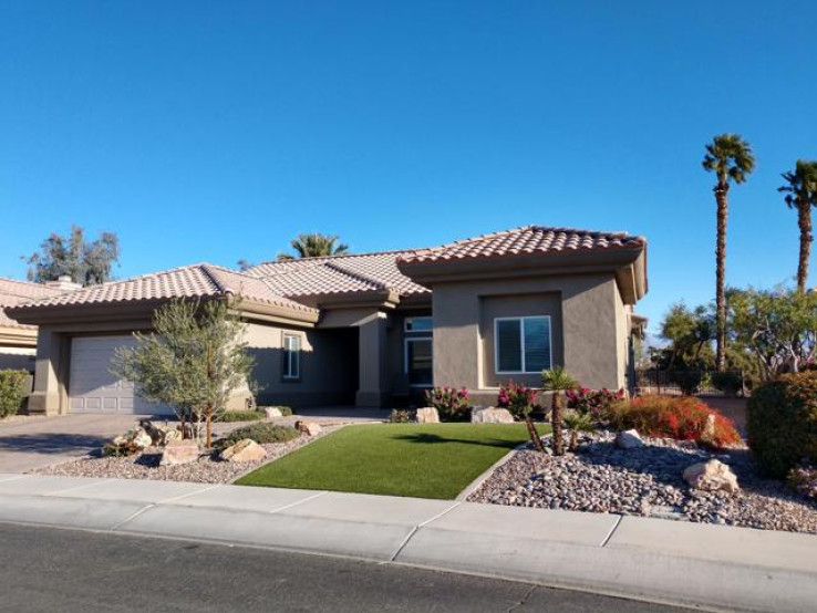 2 Bed Home for Sale in Palm Desert, California