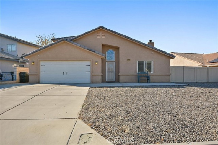 3 Bed Home for Sale in Helendale, California
