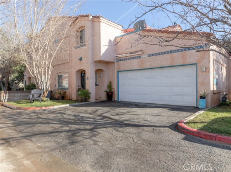 Residential Home in Palmdale