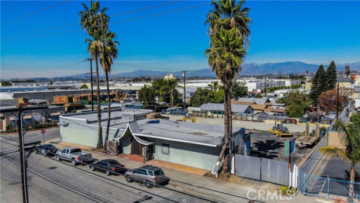 Commercial Sale in Montebello