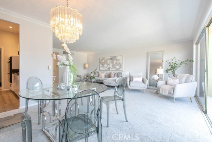 1 Bed Home for Sale in Los Angeles, California