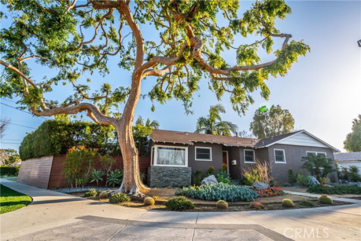 3 Bed Home for Sale in Valley Glen, California