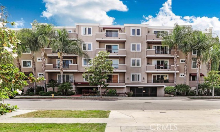 3 Bed Home for Sale in Sherman Oaks, California