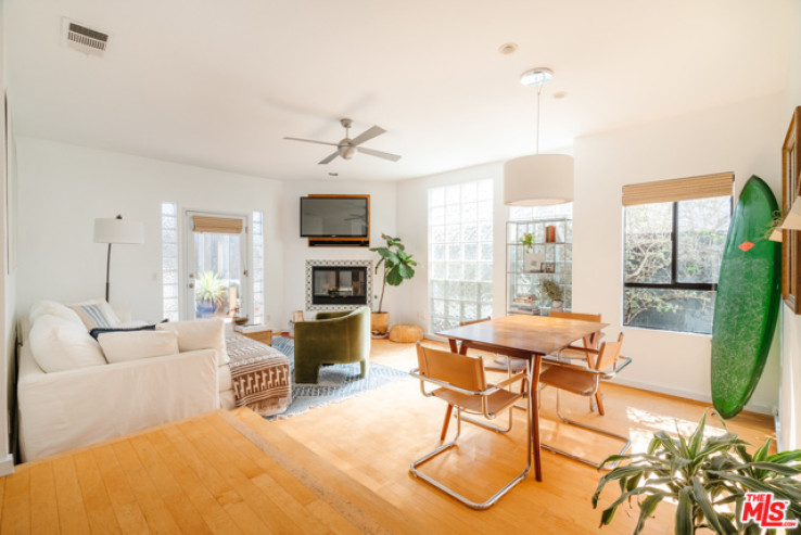 2 Bed Home for Sale in Venice, California