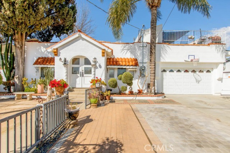 Residential Home in Van Nuys