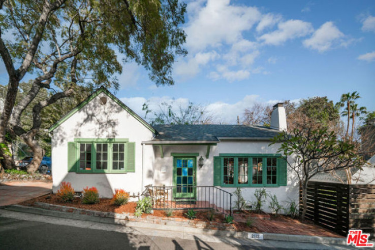 Residential Home in Sunset Strip - Hollywood Hills West