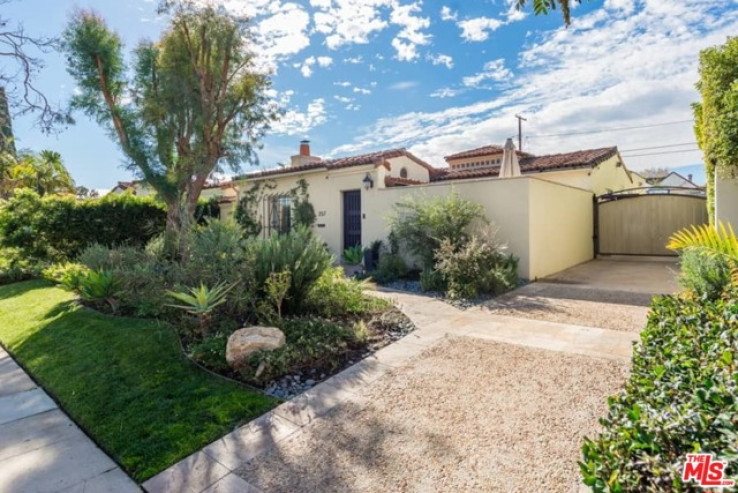 3 Bed Home for Sale in Beverly Hills, California