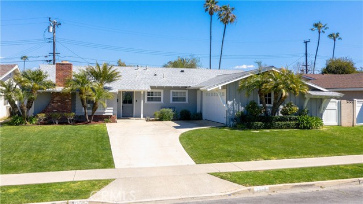 3 Bed Home for Sale in Costa Mesa, California
