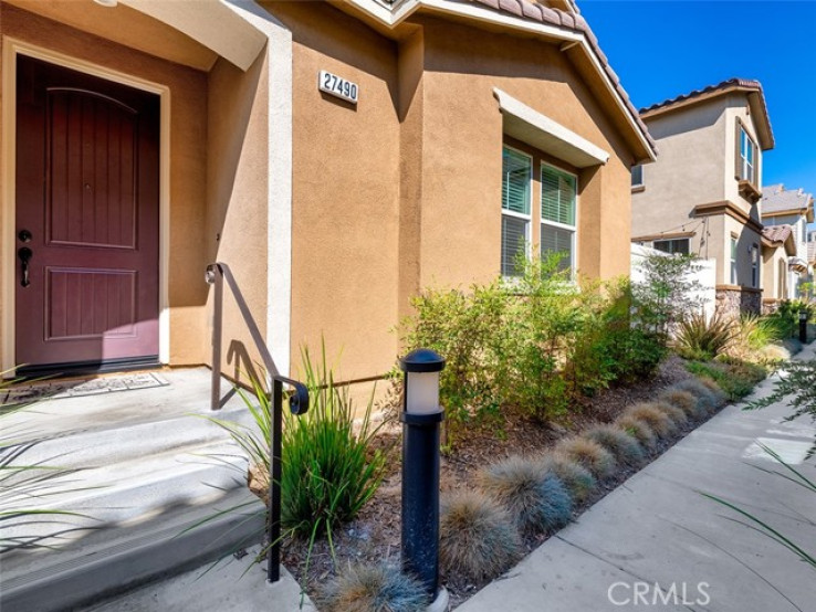 4 Bed Home for Sale in Saugus, California