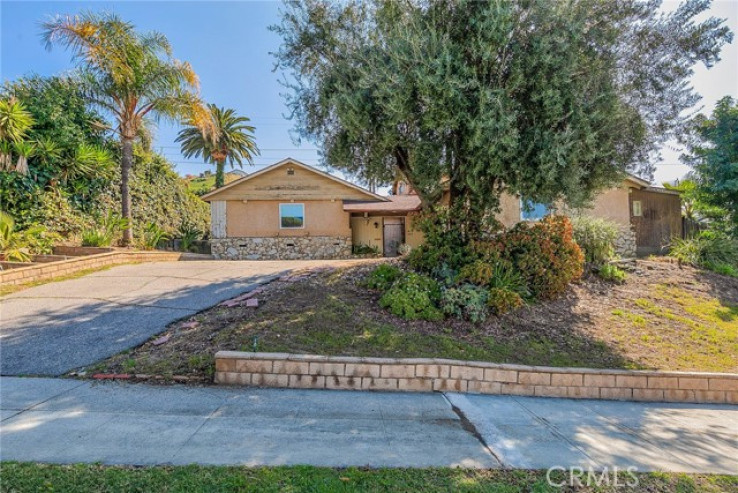 3 Bed Home for Sale in Burbank, California