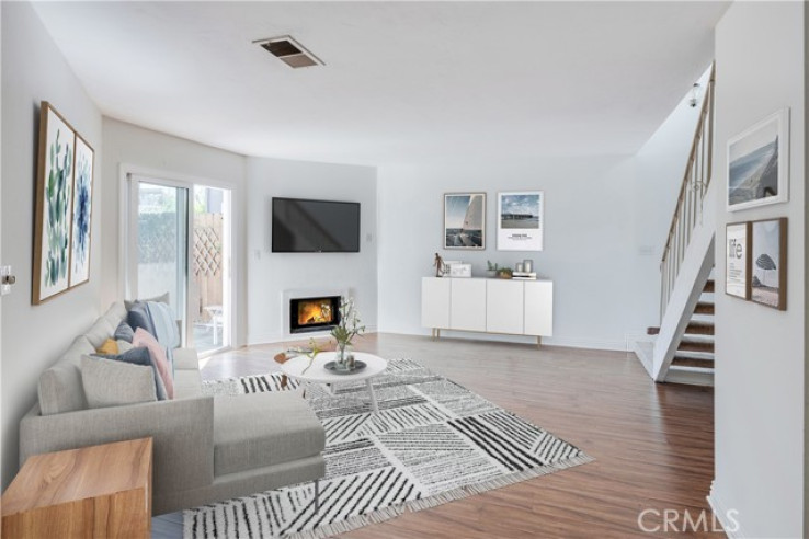 3 Bed Home for Sale in Costa Mesa, California