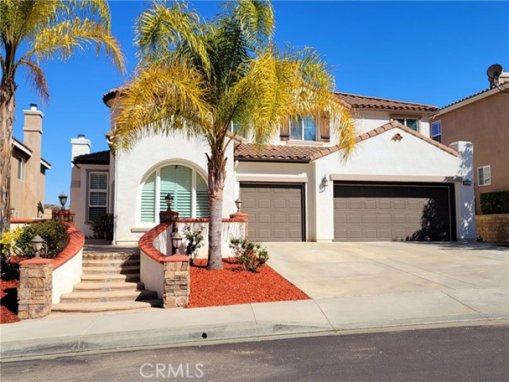 4 Bed Home for Sale in Saugus, California
