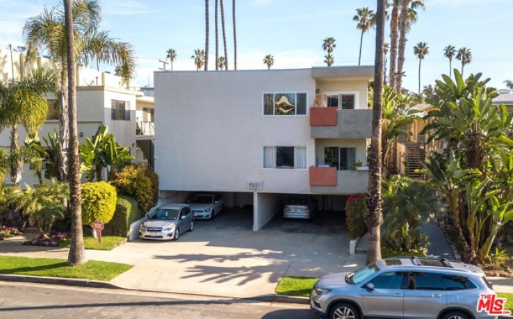 2 Bed Home for Sale in Santa Monica, California