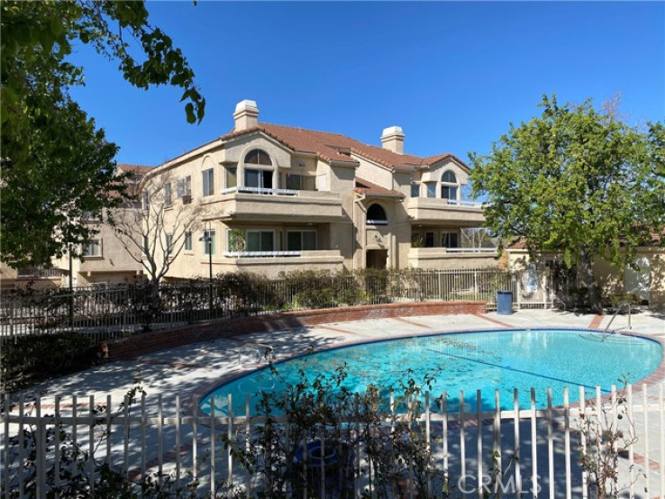 3 Bed Home for Sale in Newhall, California