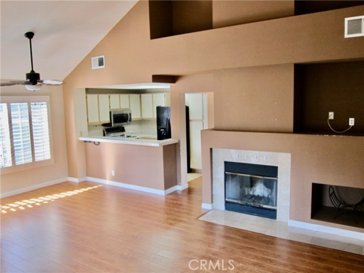 Residential Home in Calabasas