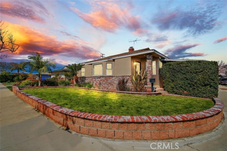 3 Bed Home for Sale in Torrance, California