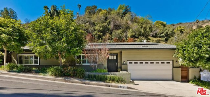 Residential Home in Sherman Oaks