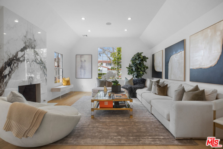 4 Bed Home for Sale in Beverly Hills, California