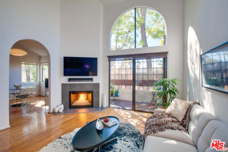 3 Bed Home for Sale in Los Angeles, California