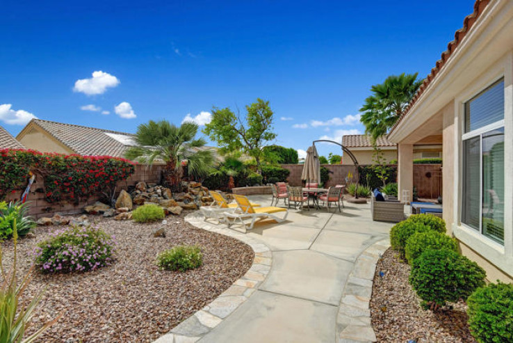 2 Bed Home for Sale in Palm Desert, California
