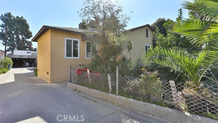 5 Bed Home for Sale in North Hollywood, California