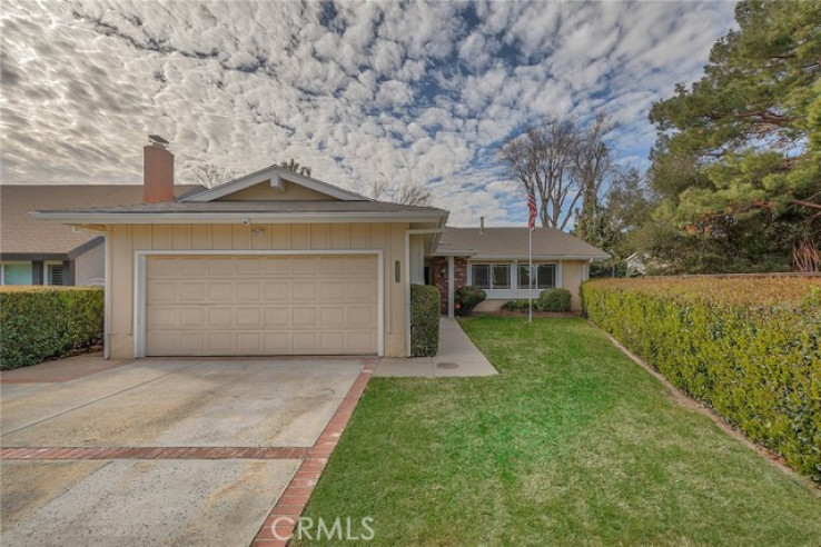 4 Bed Home for Sale in Newhall, California
