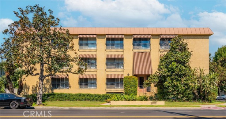 2 Bed Home for Sale in Studio City, California