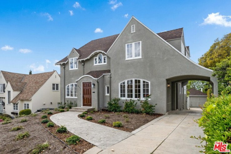 4 Bed Home for Sale in Los Angeles, California