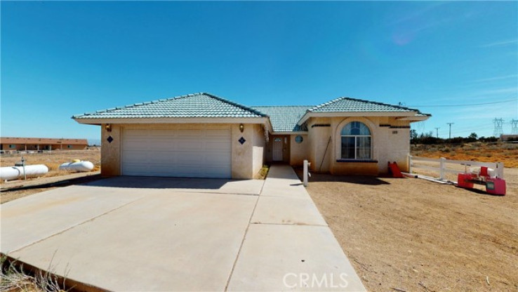 3 Bed Home for Sale in Phelan, California