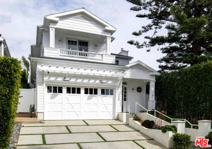 5 Bed Home for Sale in Pacific Palisades, California