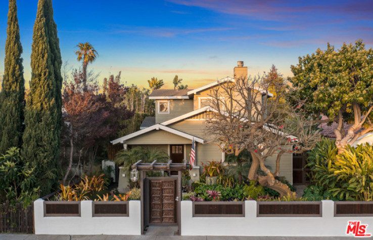 4 Bed Home for Sale in Venice, California