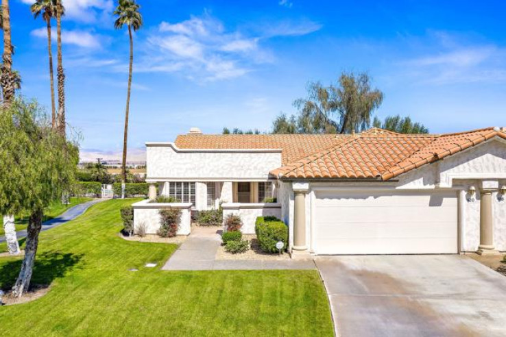 3 Bed Home for Sale in Palm Desert, California